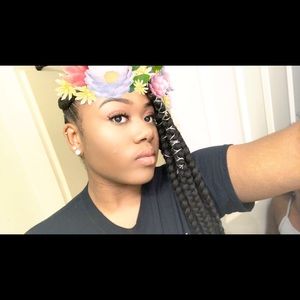 Meet your Posher, Lauren